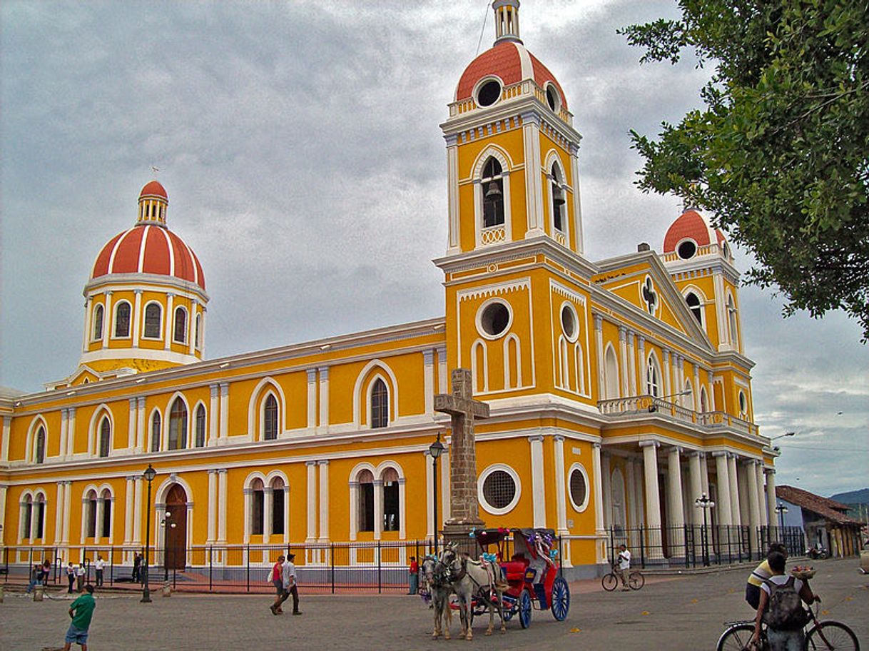 Moda Catedral Granada Nicaragua 