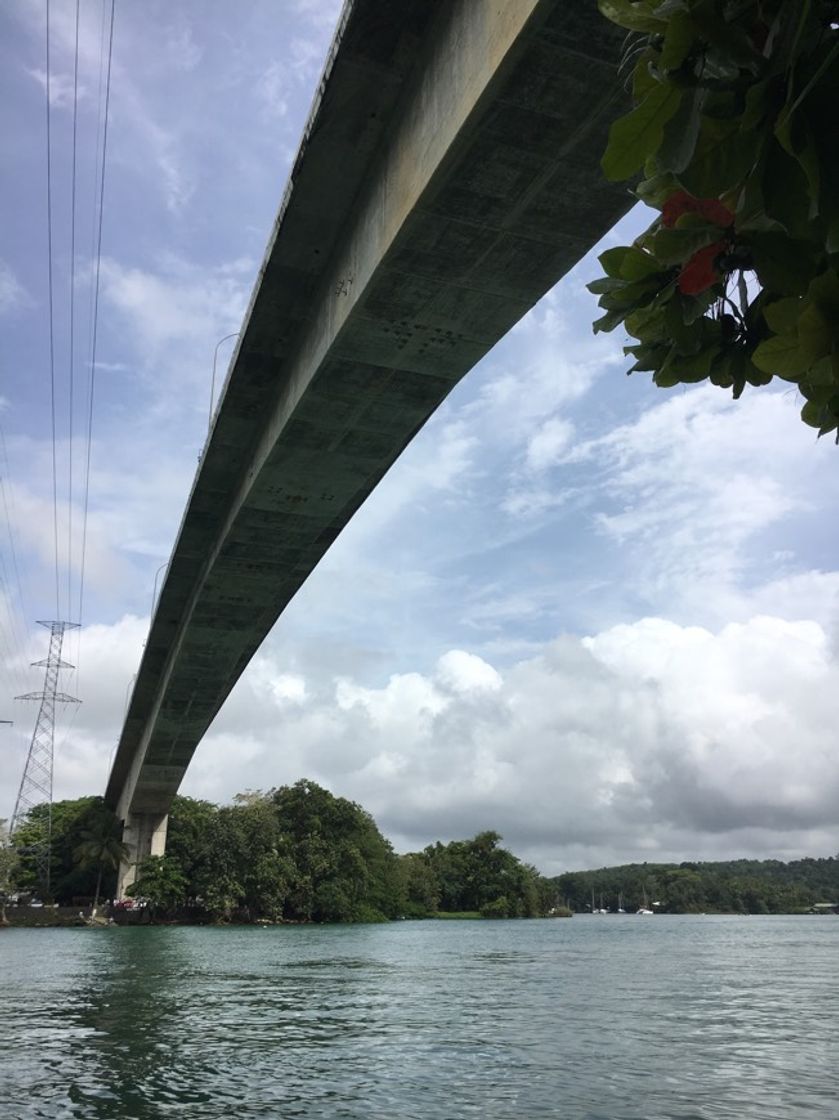 Place Puente Rio Dulce