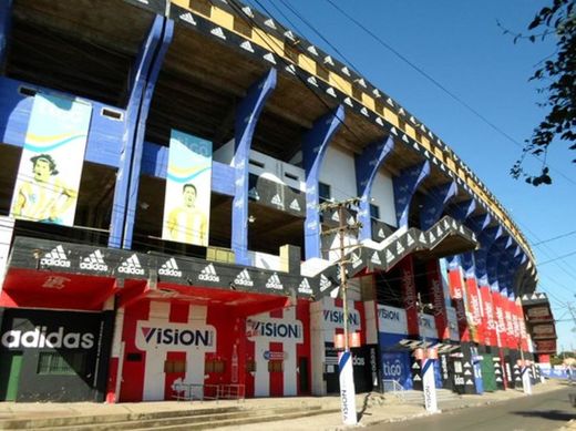 Estadio Defensores del Chaco