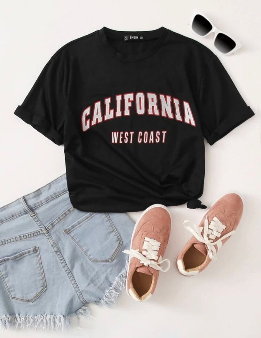 Moda t-shirt california SHEIN