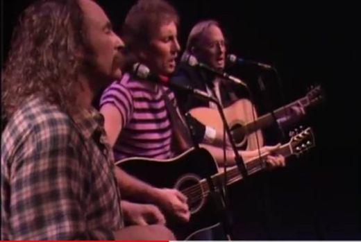 Waisted On The Way de Crosby, Stills & Nash en vivo