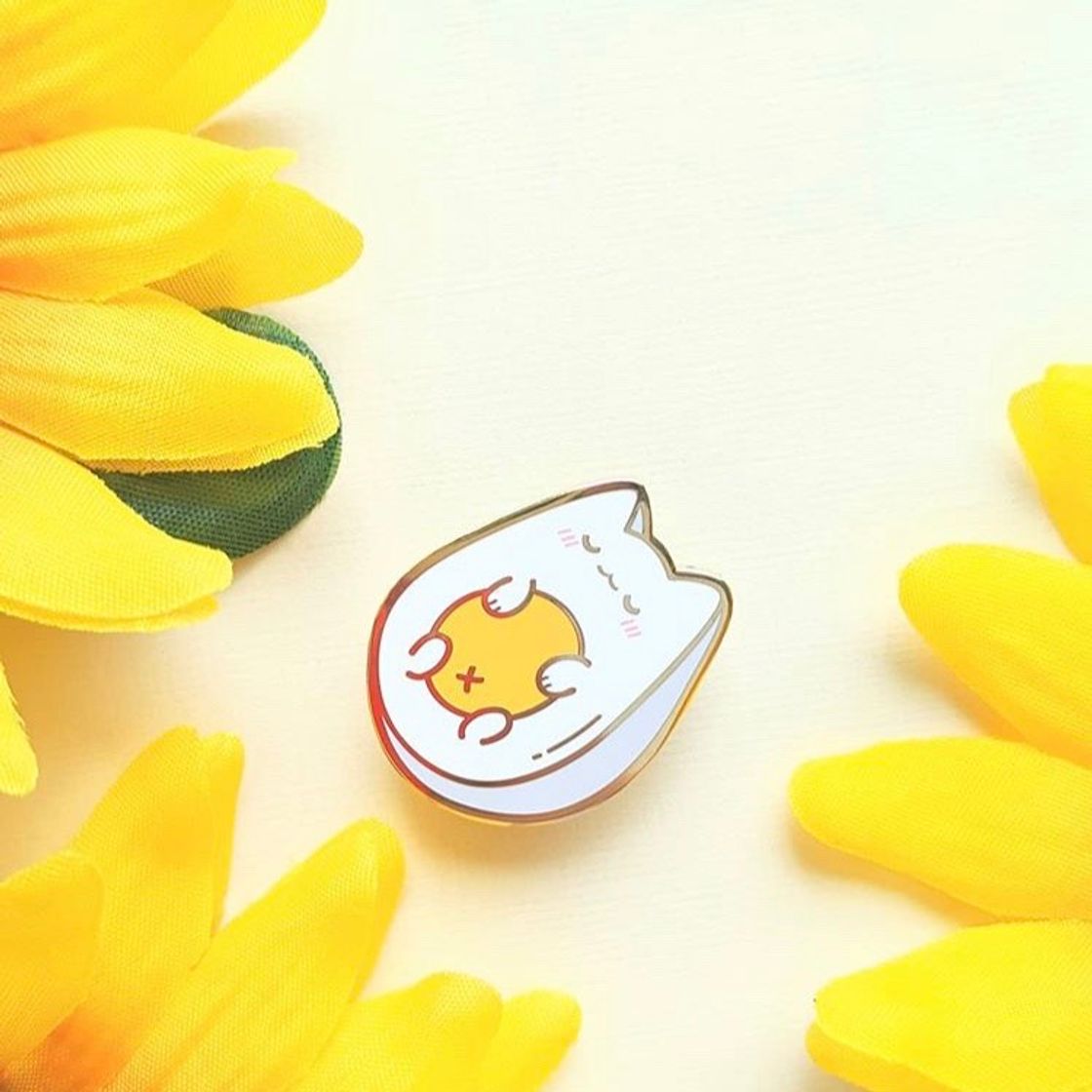 Fashion Tamako Pin