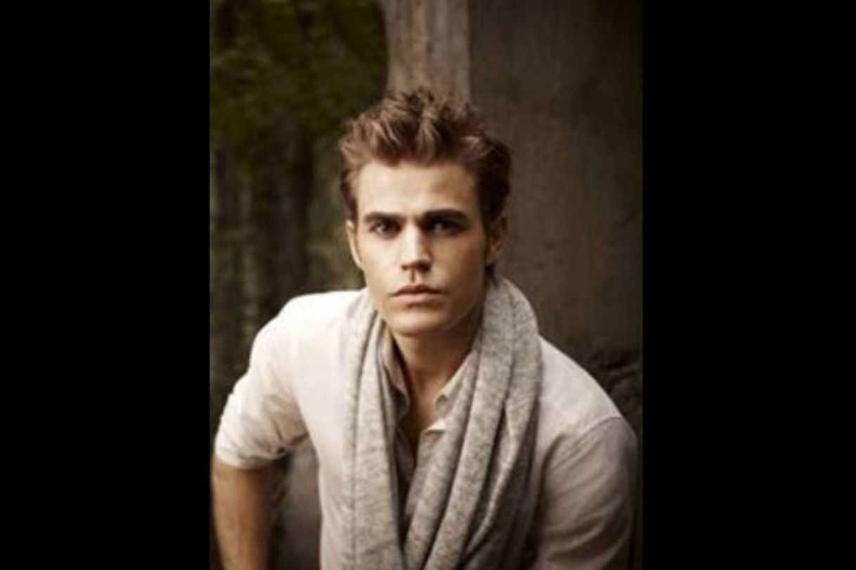 Fashion Paul Wesley