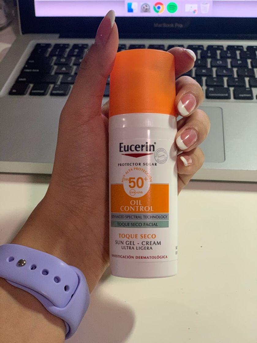 Product Eucerin Protector Solar 50 FPS