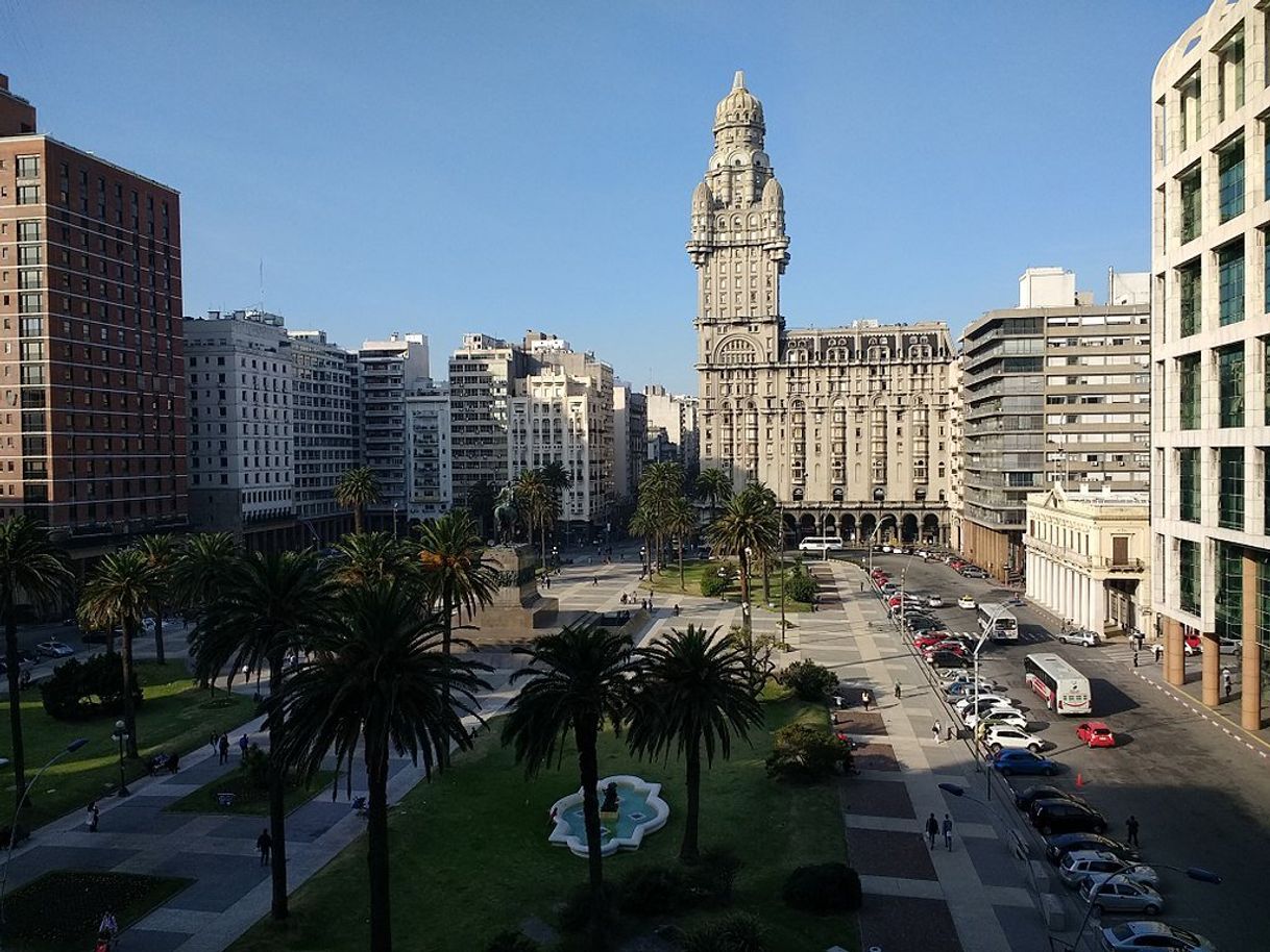 Lugar Montevideo