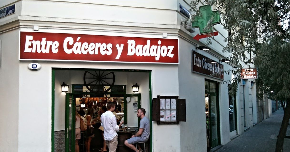 Restaurants Entre Cáceres y Badajoz