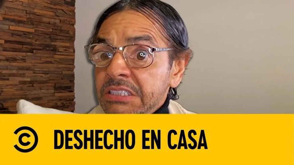 Fashion ¡Eugenio Derbez Como Armando Hoyos! | DesHecho En Casa |