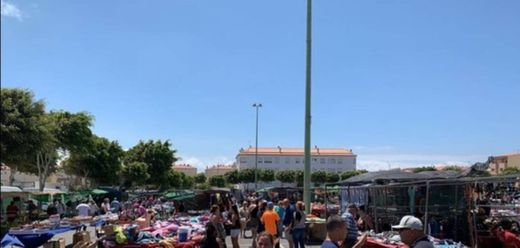 Mercadillo recinto ferial vecindario 