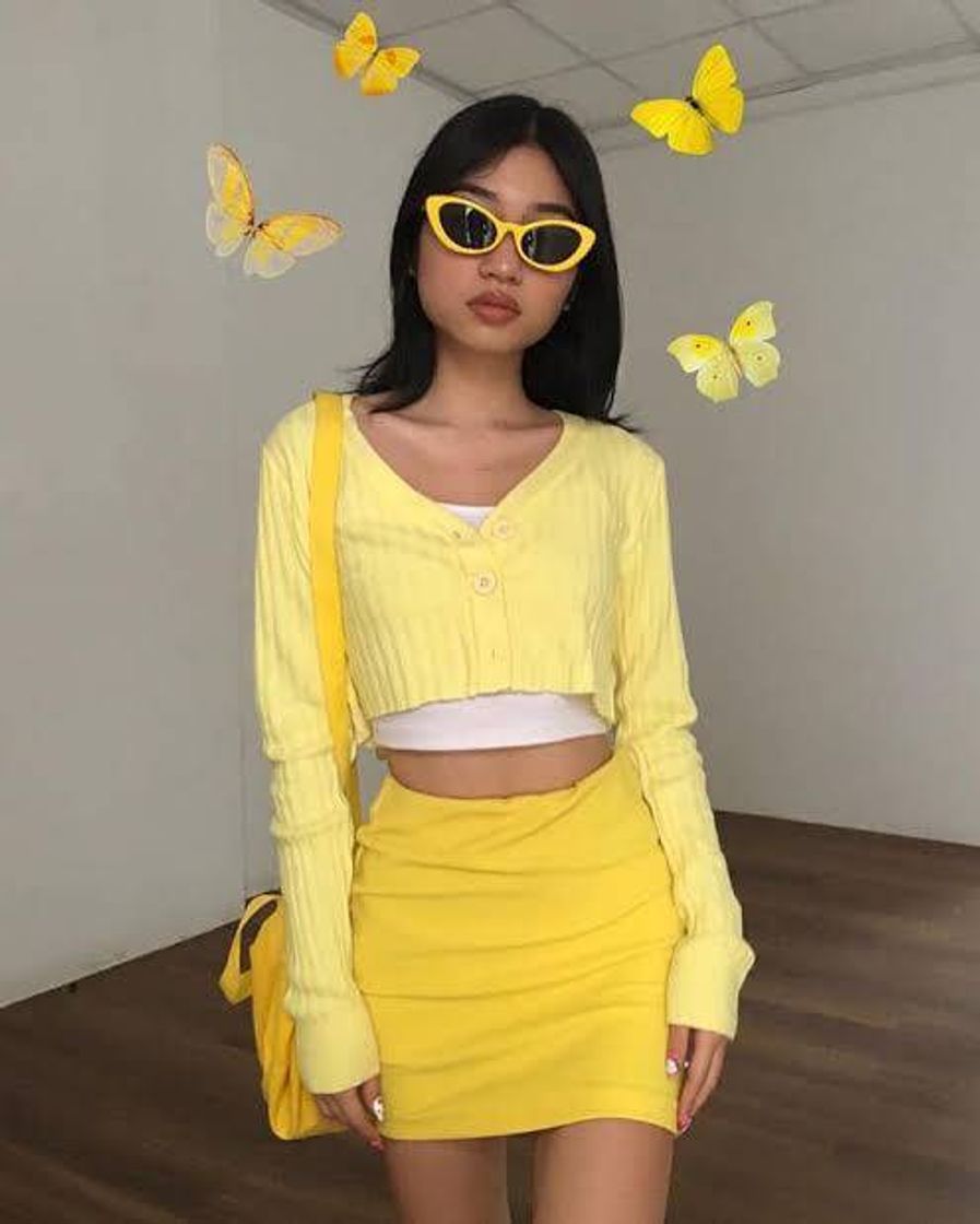 Product Yellow outfit