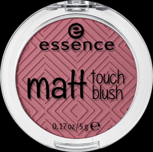 Matt touch blush / 20 berry me up! – essence makeup
