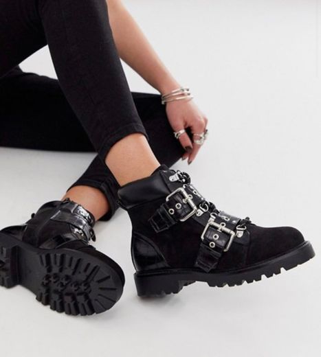 ASOS DESIGN Avenue hiker boots in black