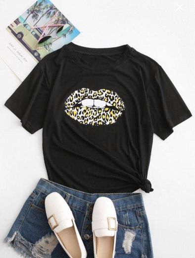 Camiseta basica con estampado de leopardo