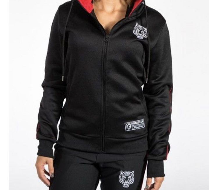 Social Chaqueta negra y roja ♥️