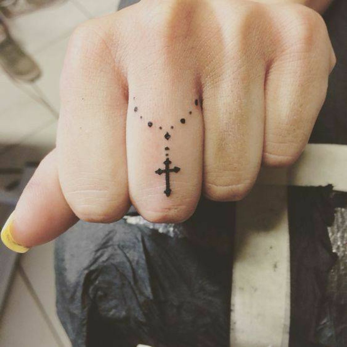 Fashion Inspiração: Tatto No Dedo