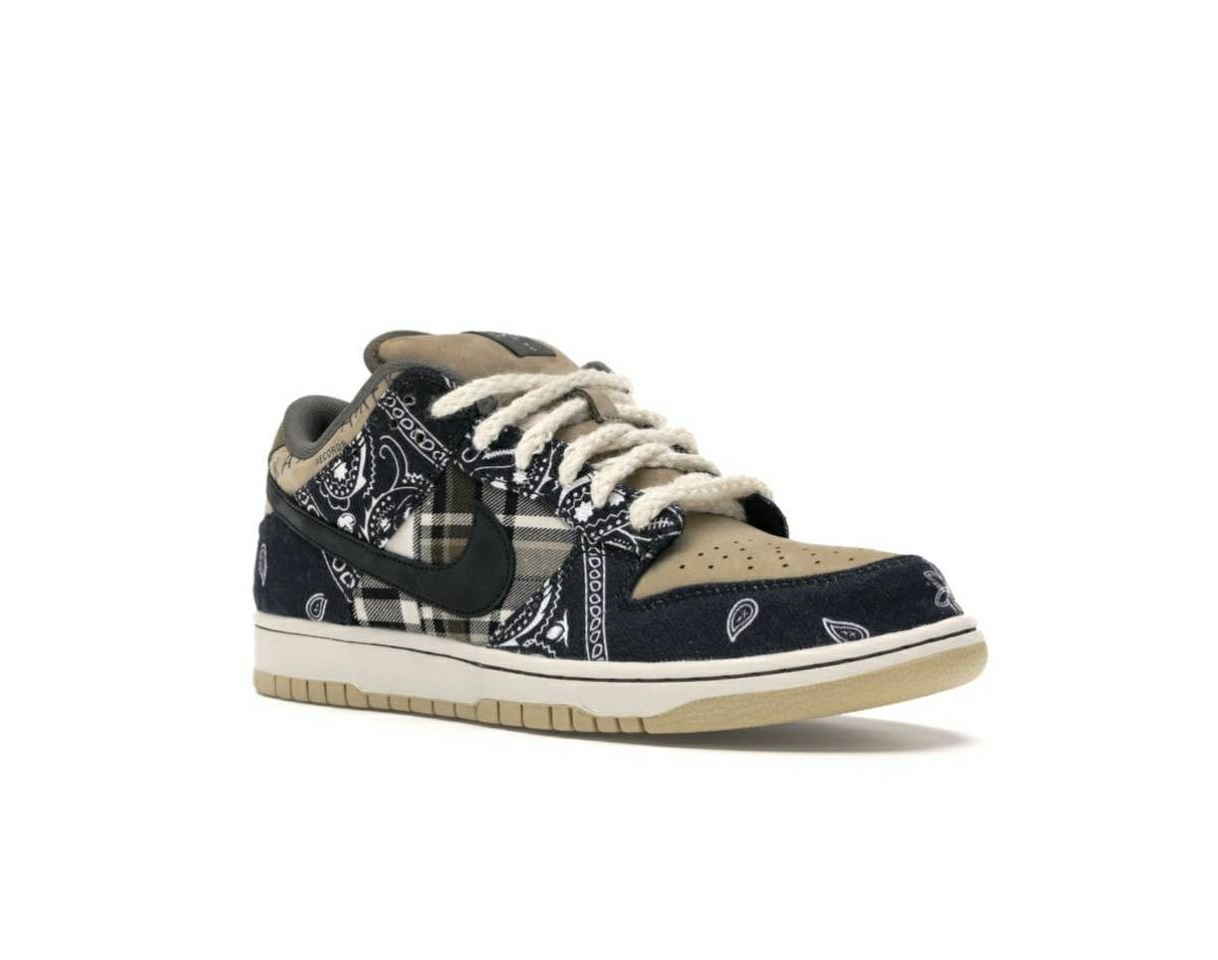 Moda Travis dunk low 