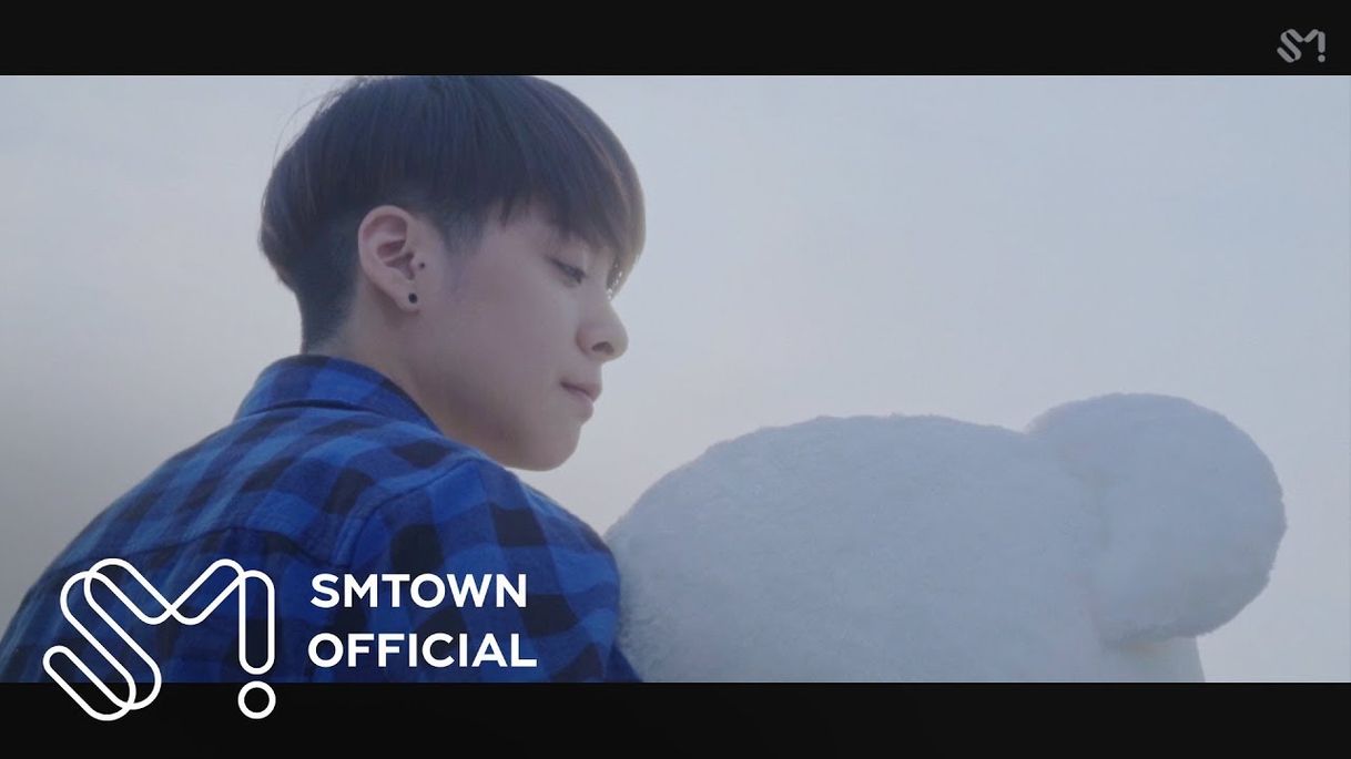AMBER 엠버 'White Noise' MV - YouTube
