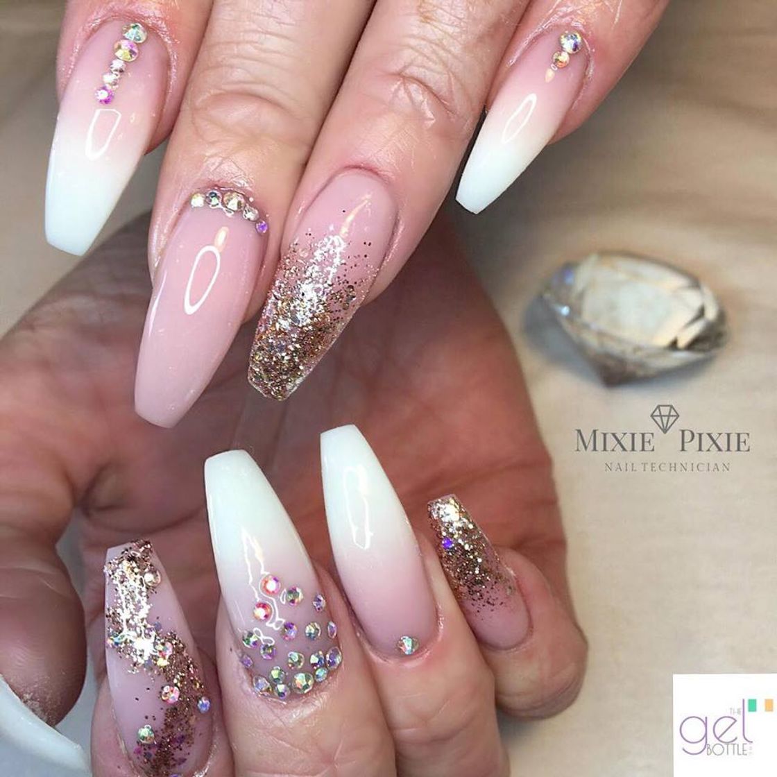 Social Nails