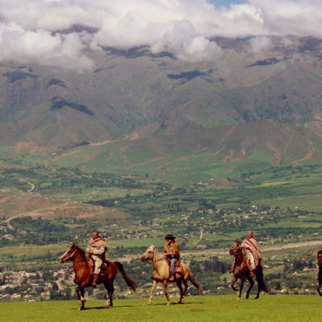 Lugar Cerro Tucuman