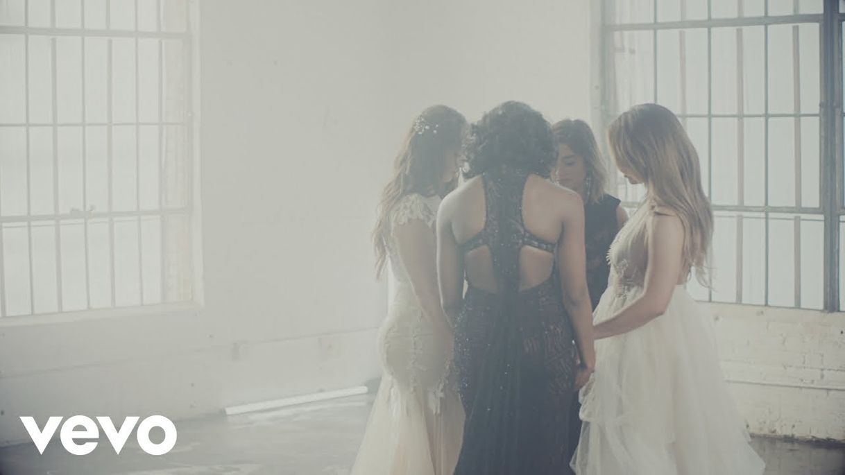 Social Fifth Harmony - Don't Say You Love Me - YouTube