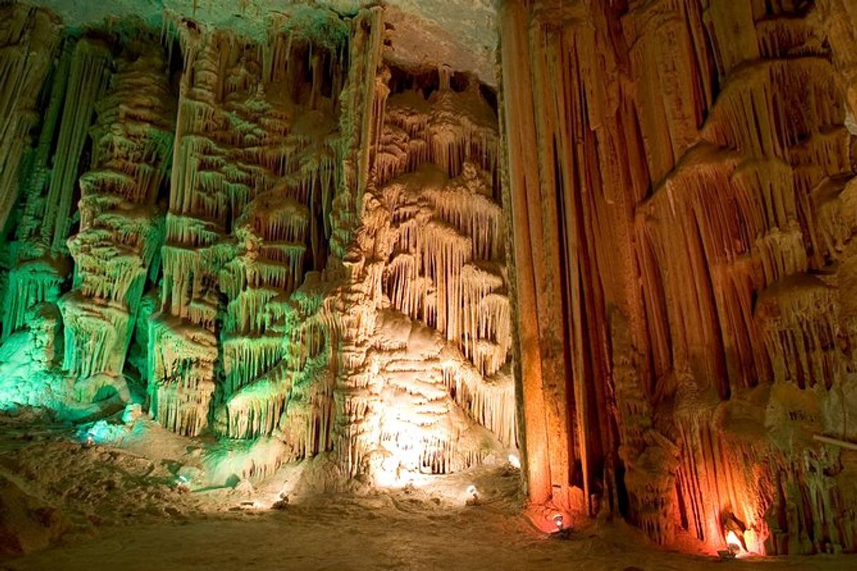 Lugar Tours in Monterrey - Grutas De Garcia