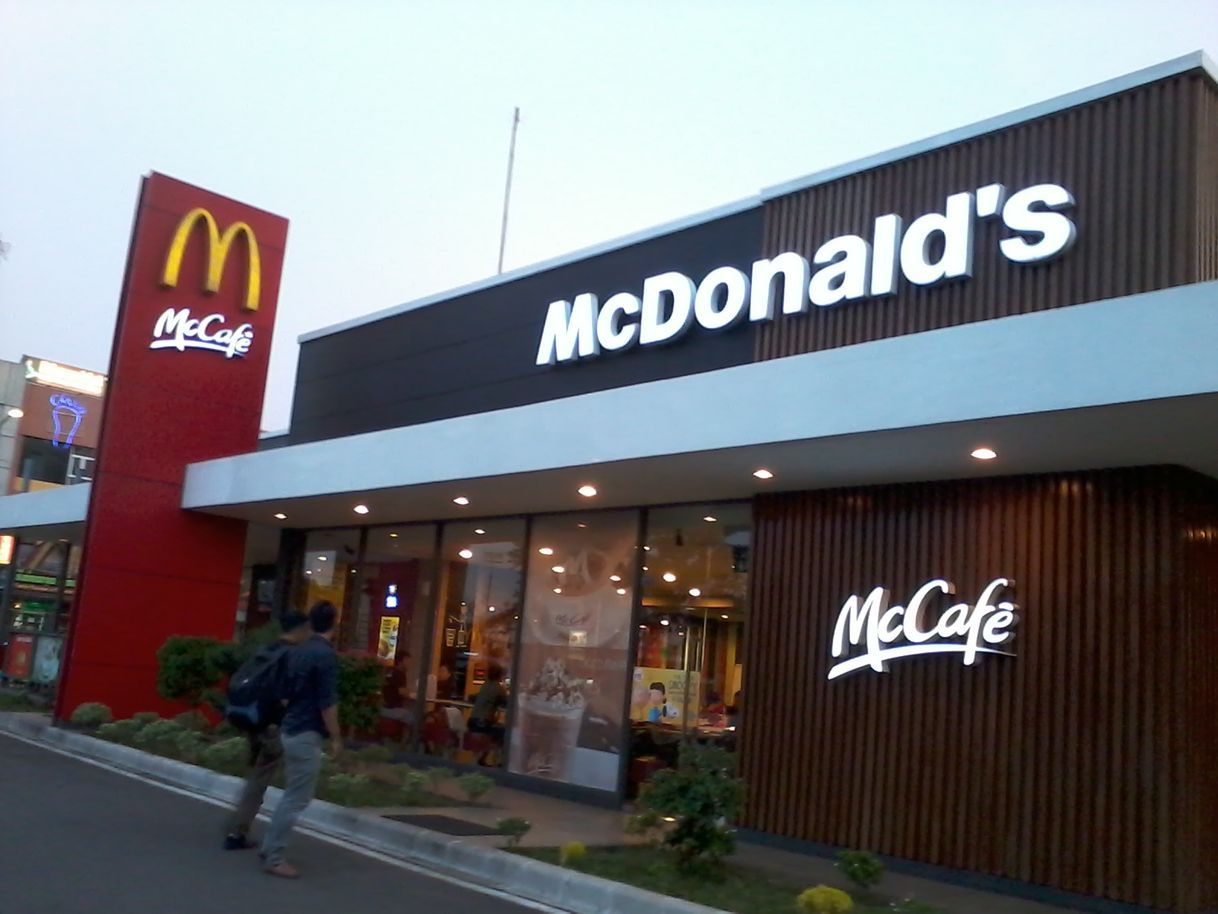 Restaurantes Mc Donalds Jababeka II Cikarang