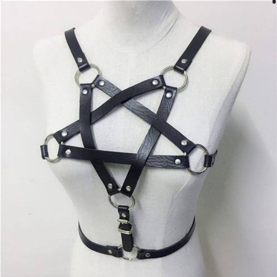 Social Harness pentagrama