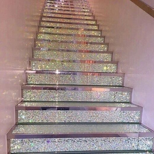 Escada de diamante 💎