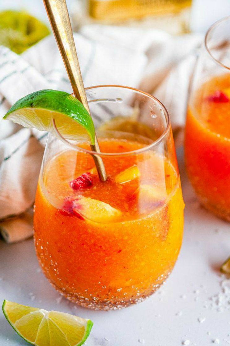 Fashion peach margarita