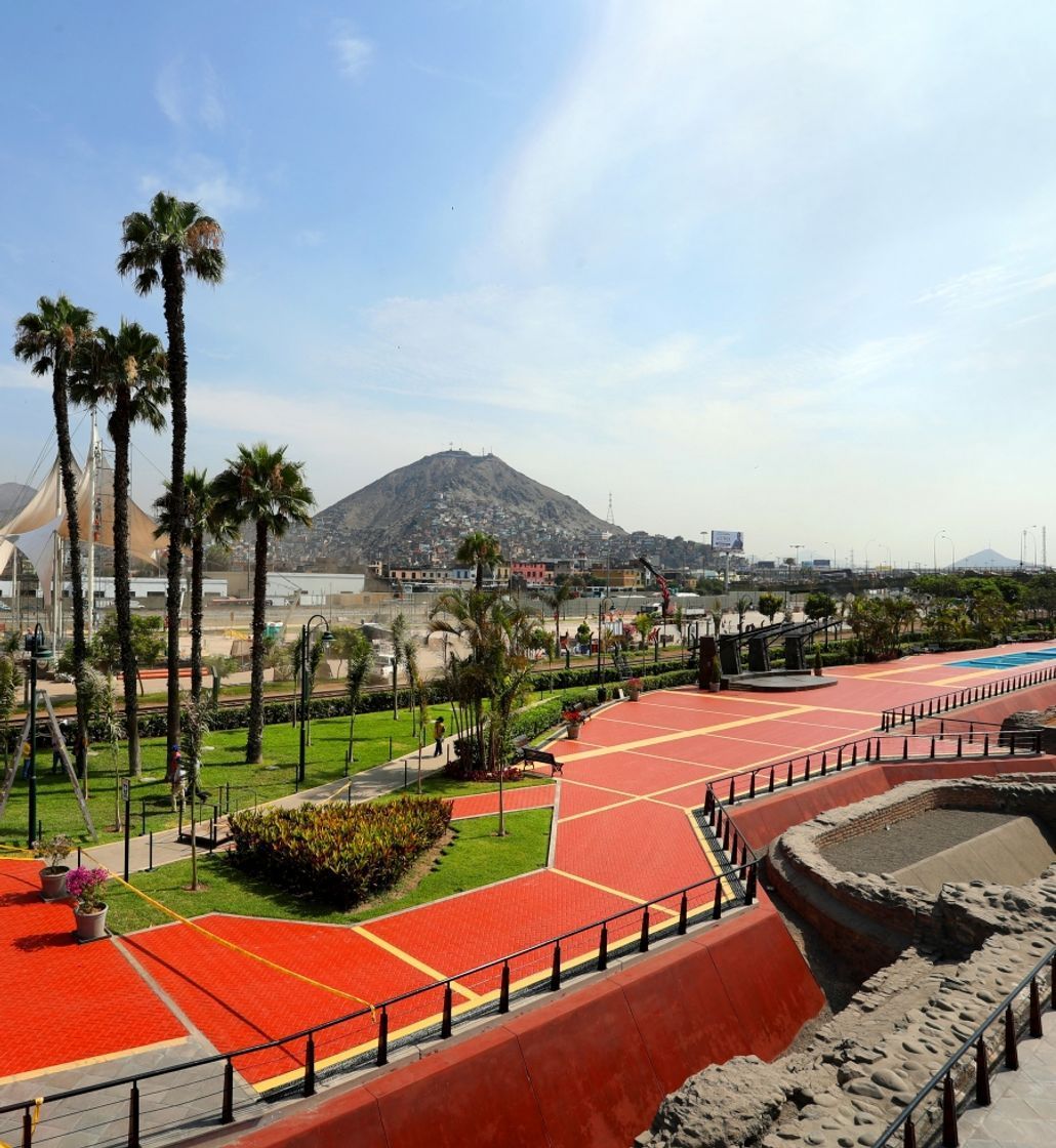 Place Parque De La Muralla