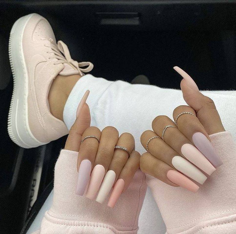 Moda Nude tones