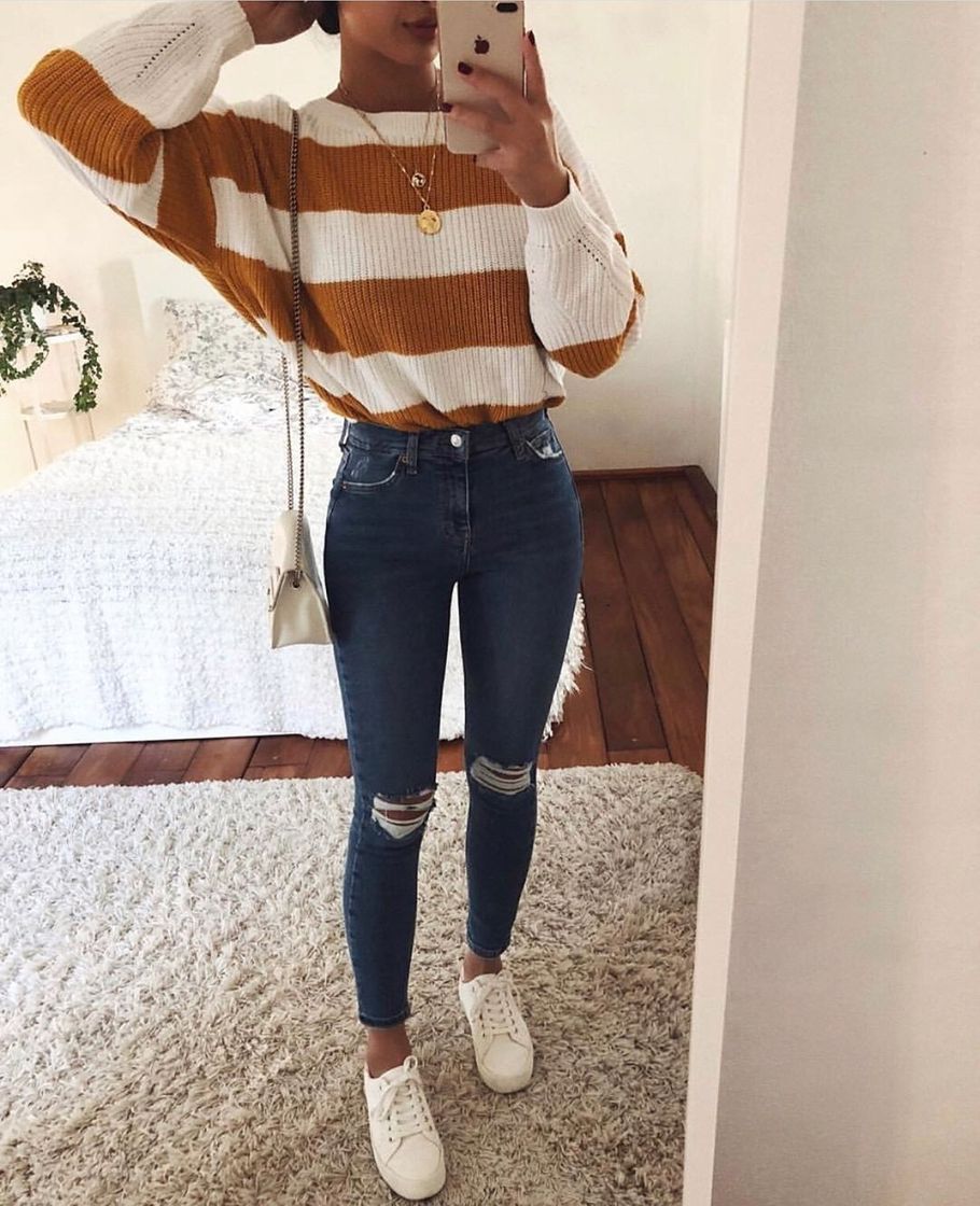 Social Outfits 