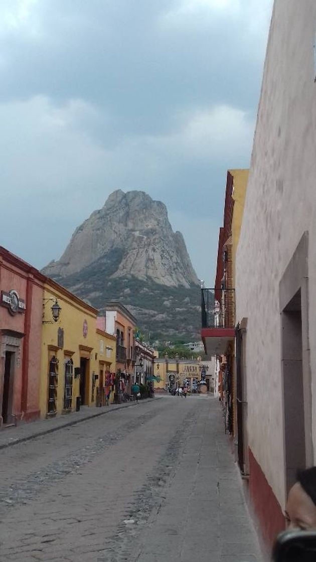 Place Peña de Bernal