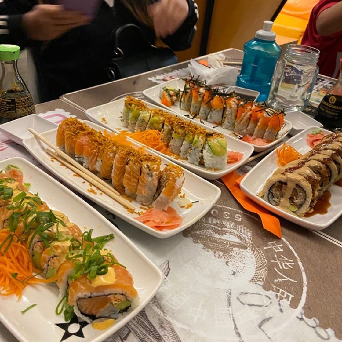 Restaurantes Nacion Sushi Pinares