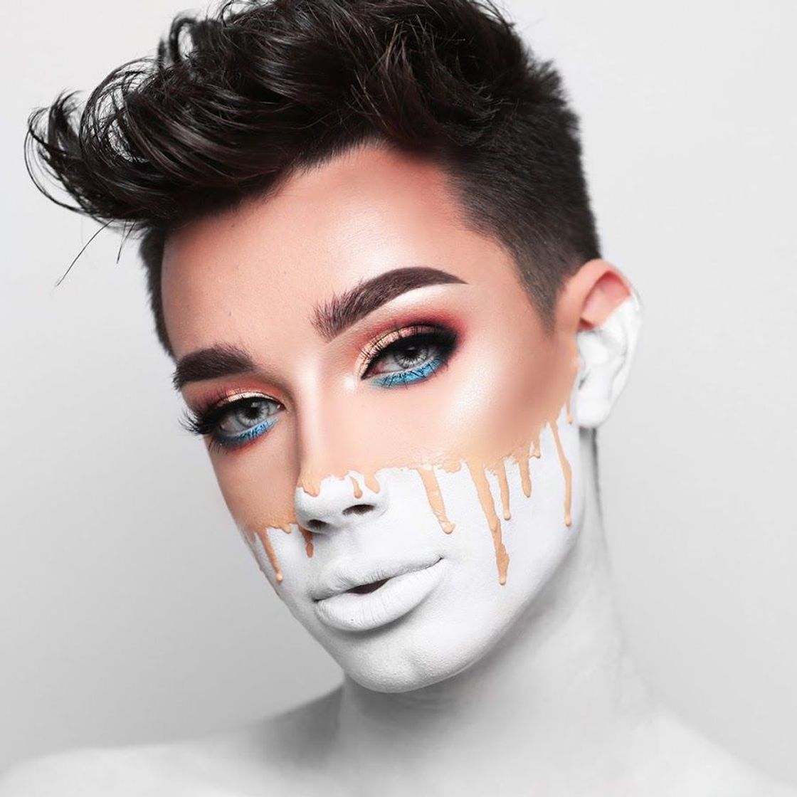 Fashion James Charles - YouTube