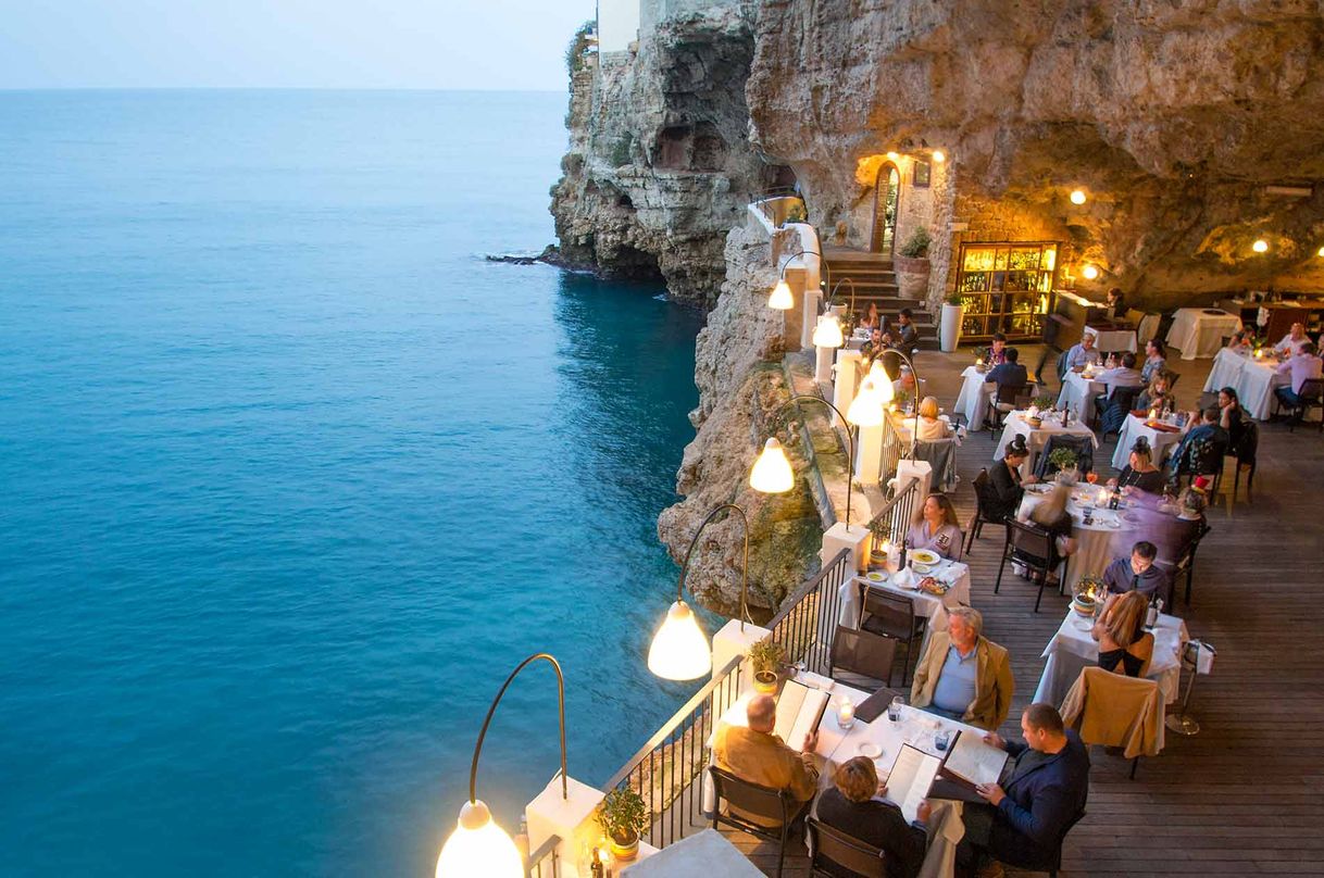 Restaurants Grotta Palazzese