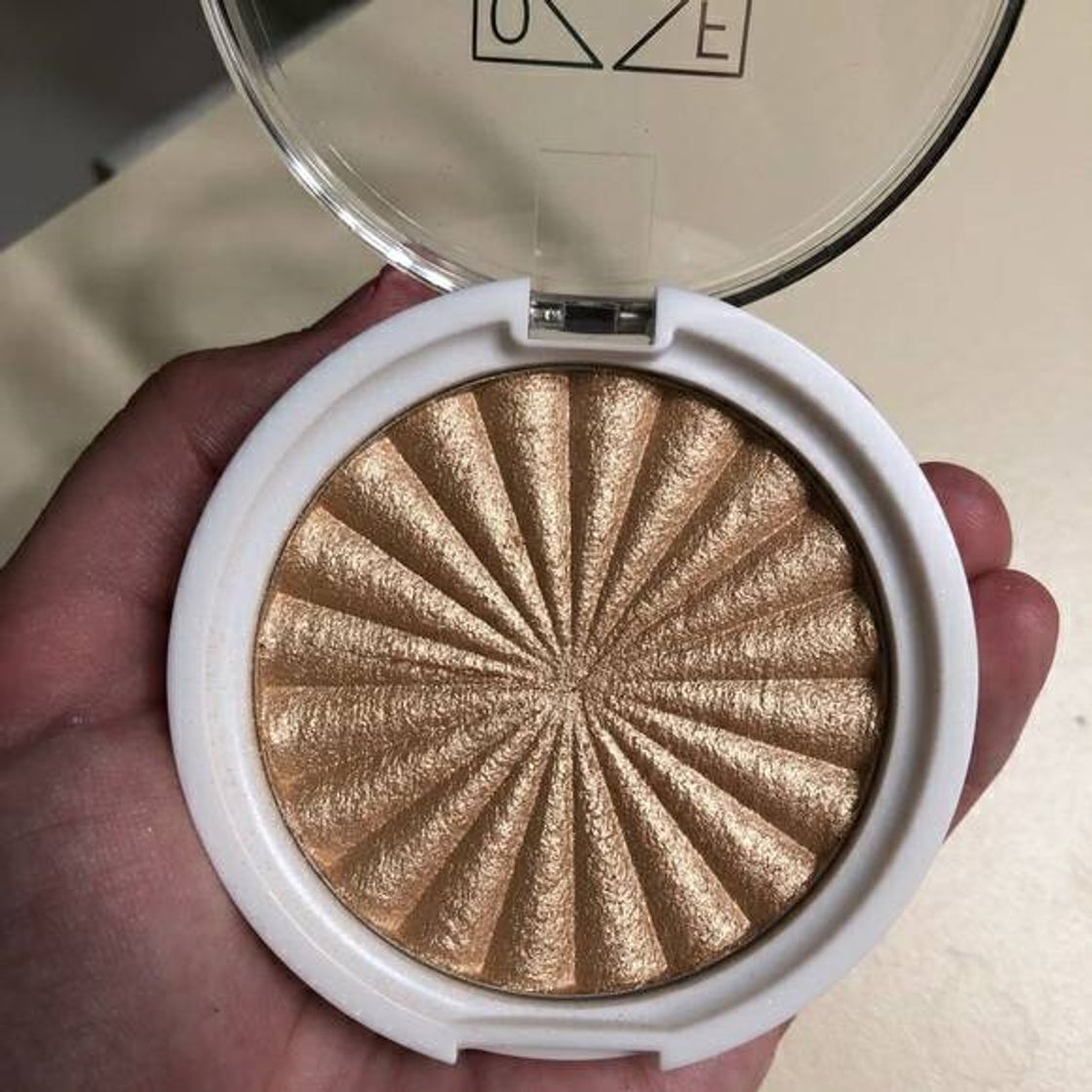 Fashion Rodeo Drive Highlighter -Ofra Cosmetics