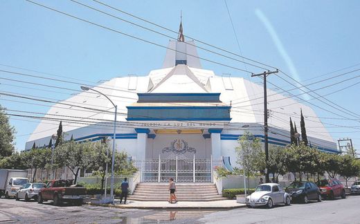 IGLESIA LA LUZ DEL MUNDO