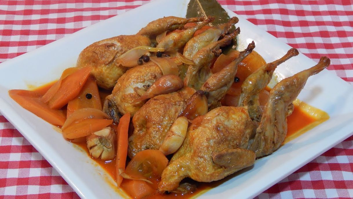 Social Codorniz escabechada