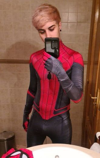 Cosplay Spiderman Far From Home