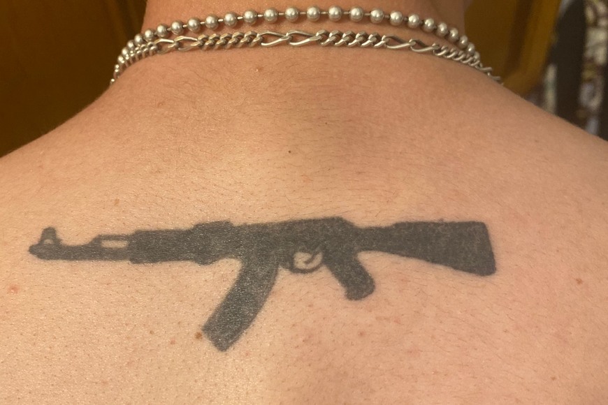 Moda Ak-47 Tattoo