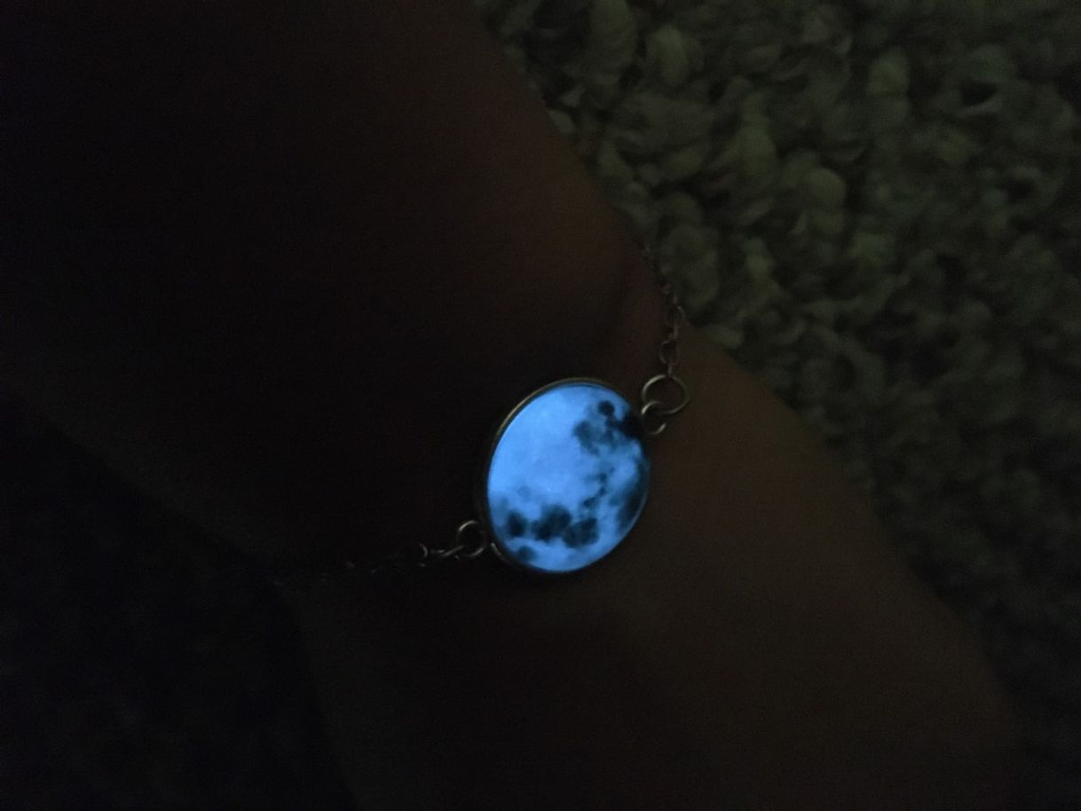 Moda Pulsera dije de Luna ,glow in the dark