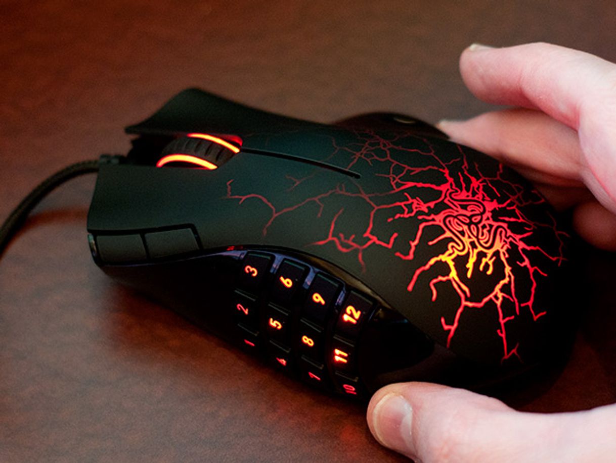 Product Razer Naga Molten