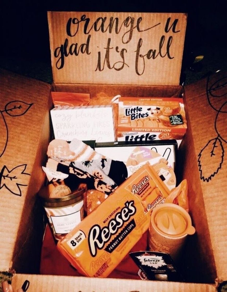 Social Red goodies gift