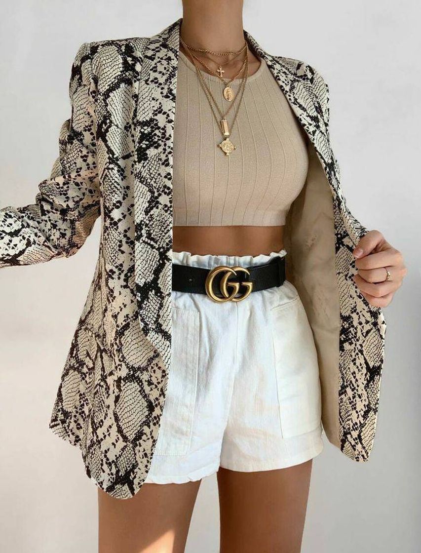 Moda Look com Cropped 