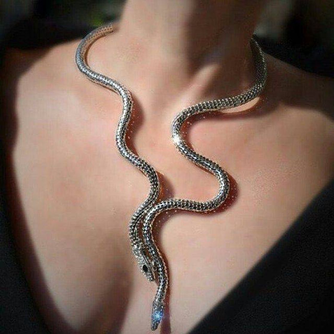 Social #Jewel #Necklace #Detail #Snake