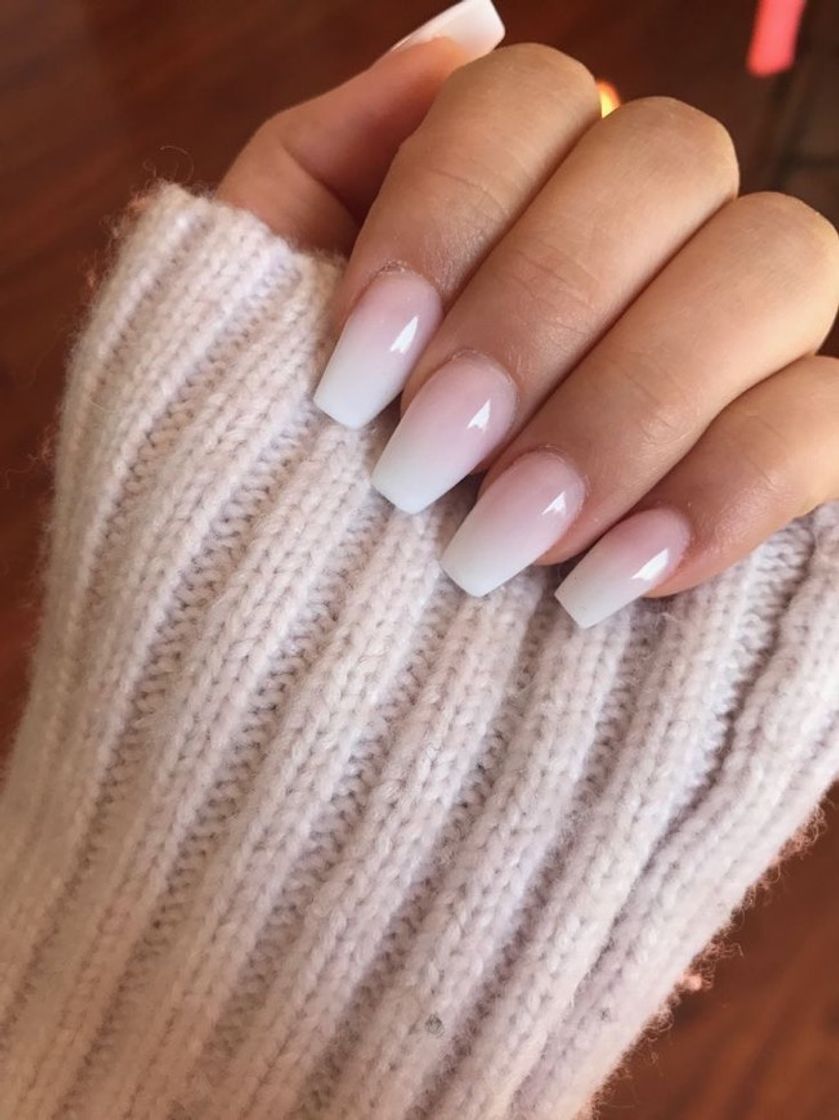 Moda Unhas claras e PERFEITAS 