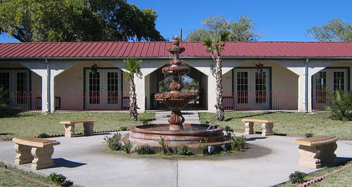 Lugar El Oso Flojo Lodge Balmorhea