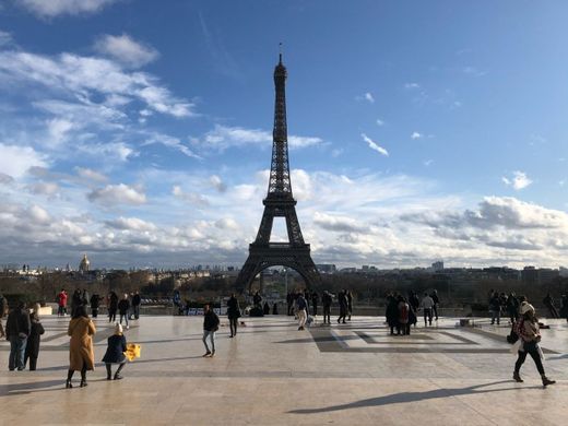 Le Trocadero et son esplanade (Paris) 