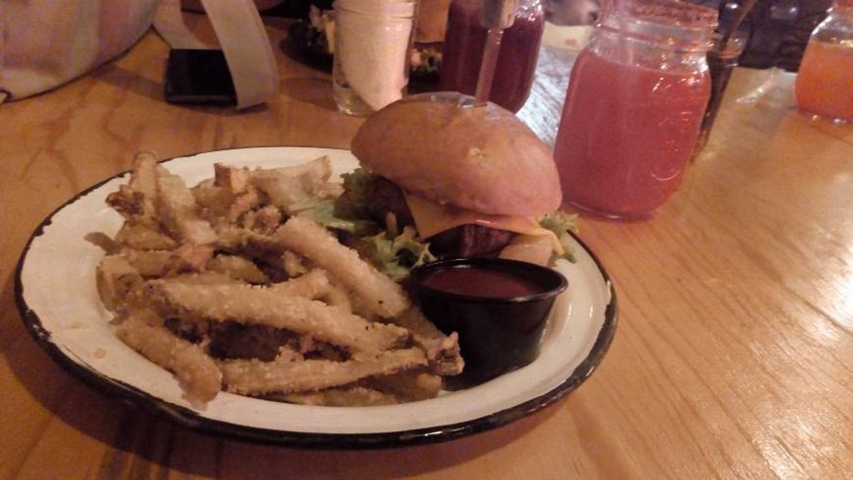 El Cuchillo Burgers - Plaza Bensa