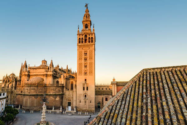 Lugar La Giralda 